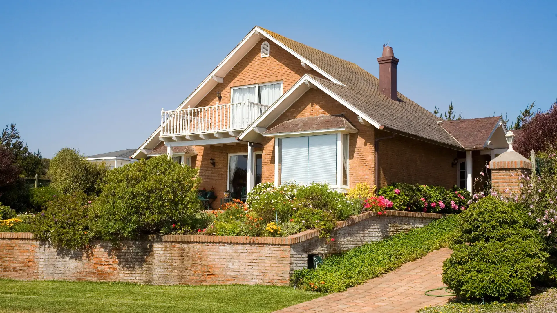 Débarras pro à Sète, débarras pro Hérault, Débarras pro à Agde, Débarras pro à Balaruc, Débarras pro à Poussan, Location bennes & Débarras (34) Sud Benne Hérault